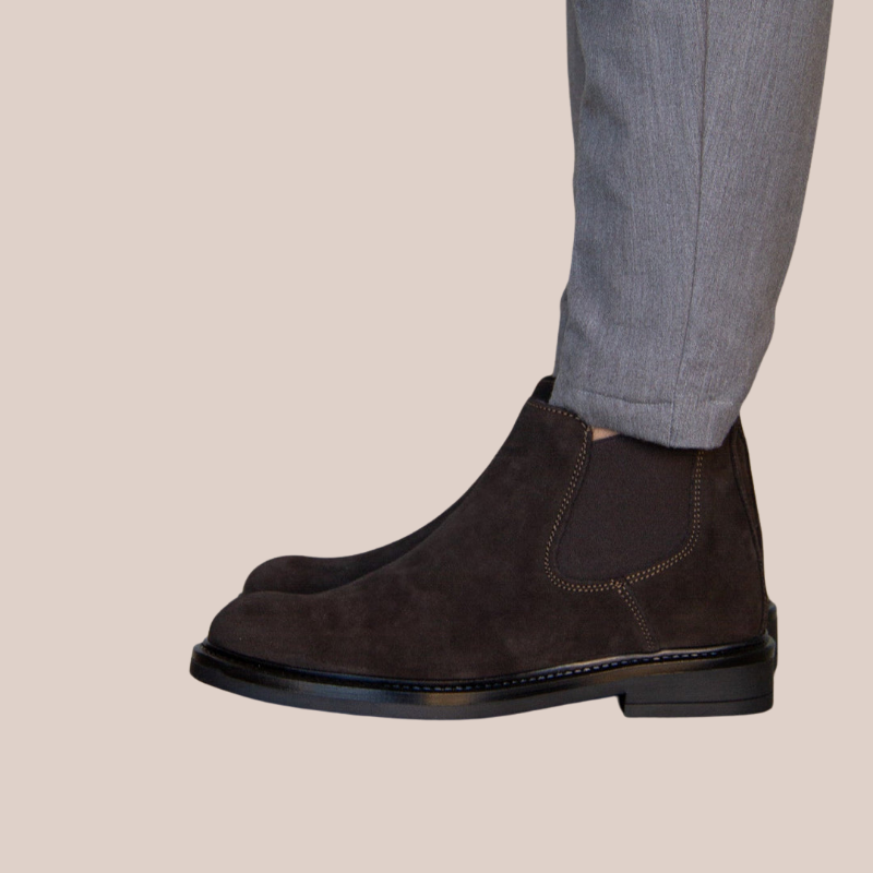 MARON - Classic Suede Chelsea Boots