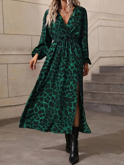 Juliette – Long fluid dress with leopard print