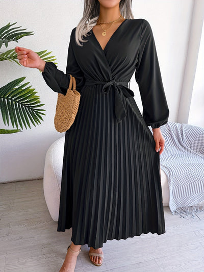 Camille - Elegant long-sleeved dress with crossover neckline