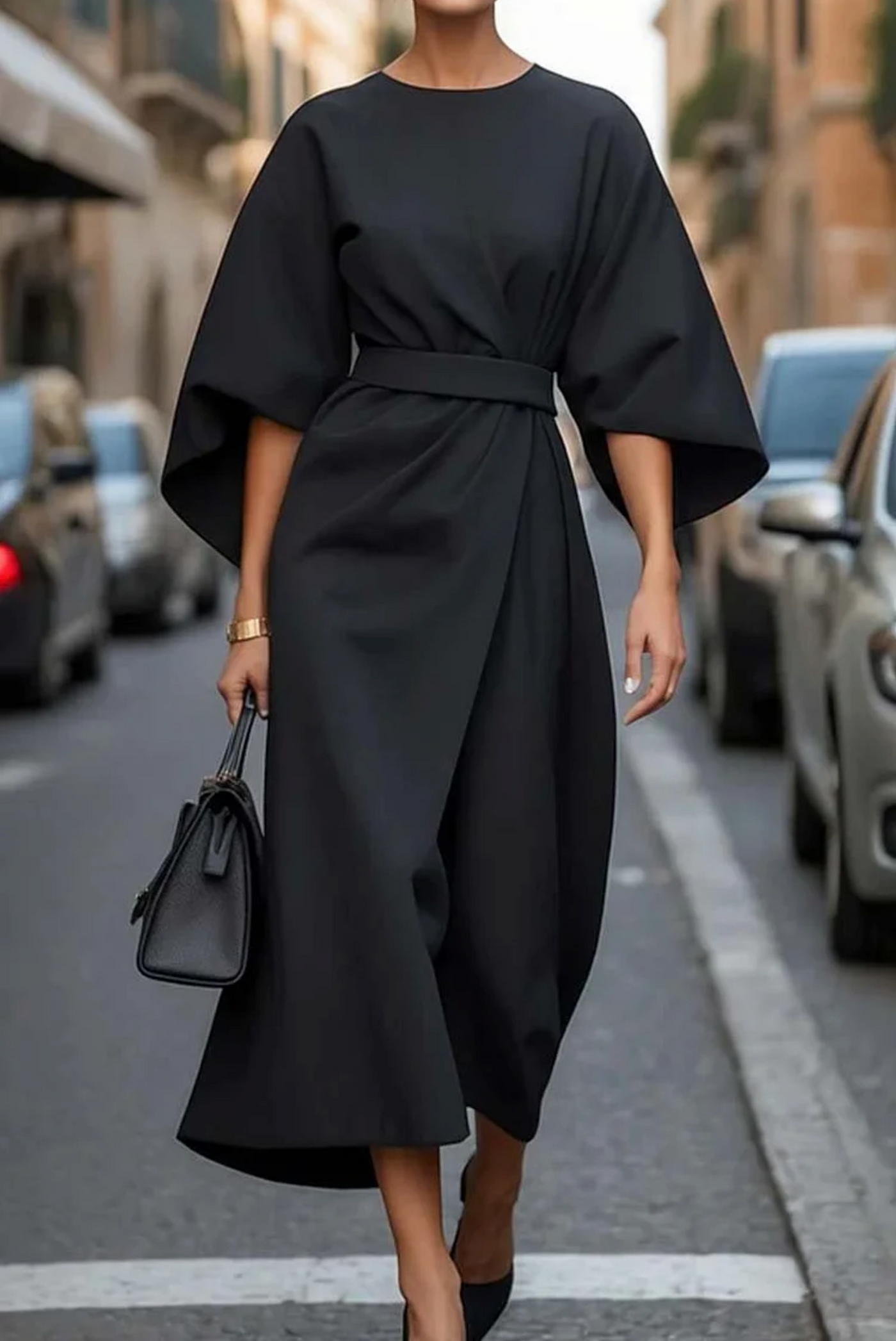 Loungette - Elegant Dress with Raglan Sleeves and Belt