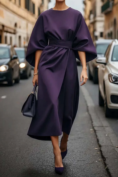 Loungette - Elegant Dress with Raglan Sleeves and Belt