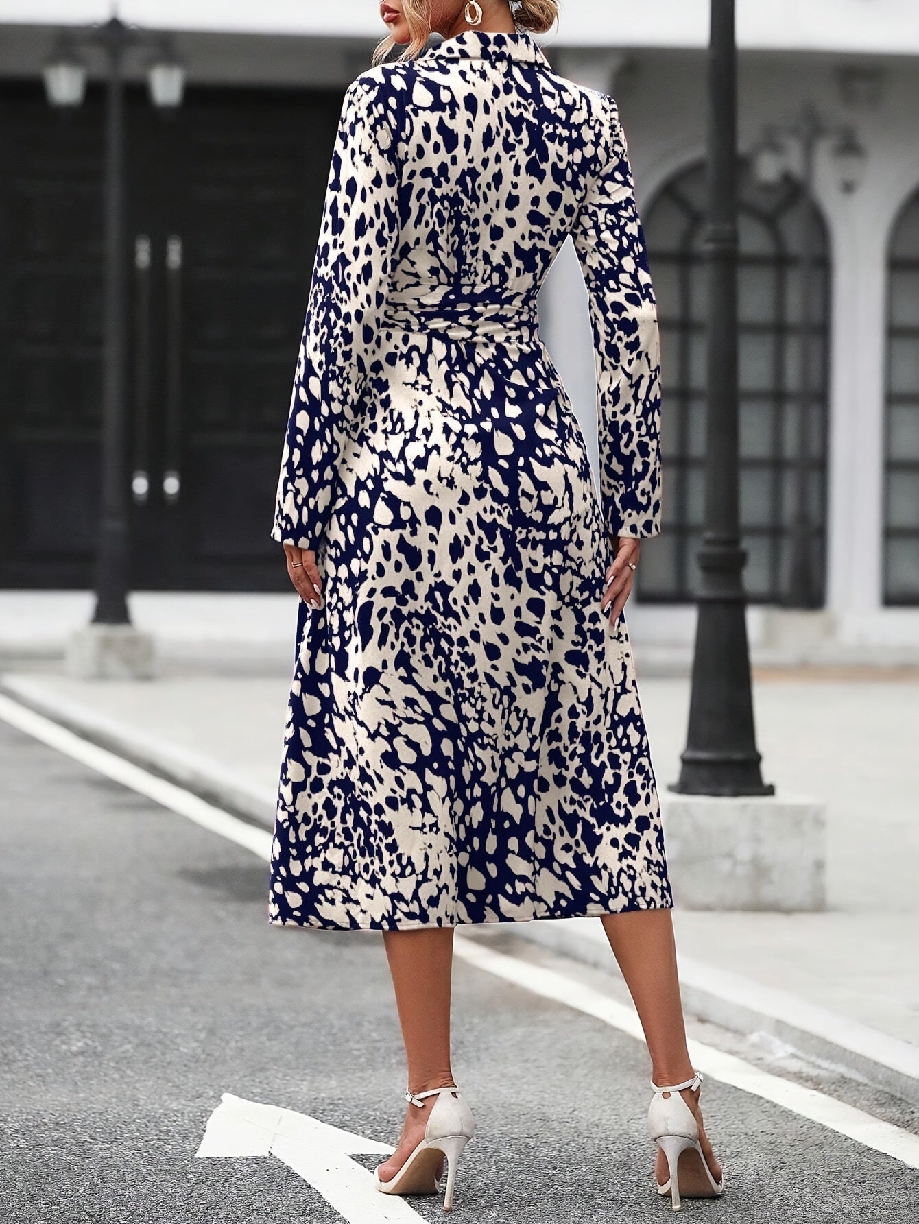 Maëlys - Dress with elegant belt